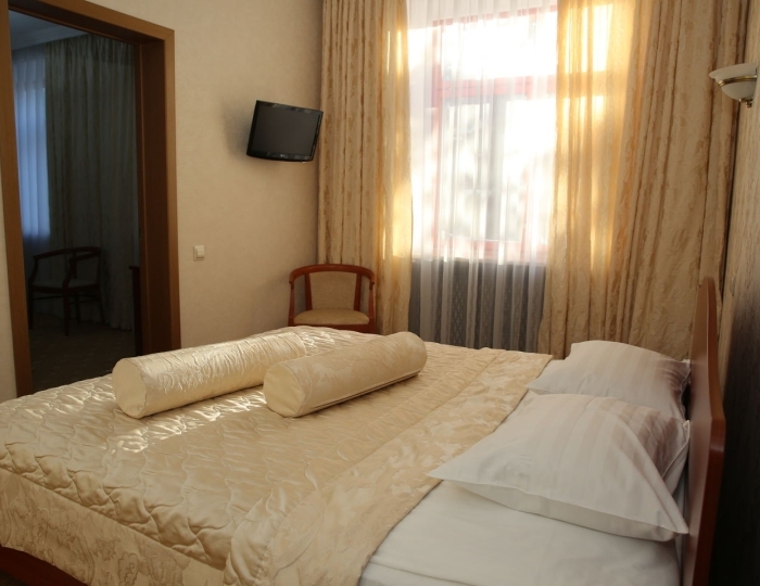 Люкс 1-местный 2-комнатный (корпус 2) без балкона - Санаторий «Геокурорт Янган-Тау»