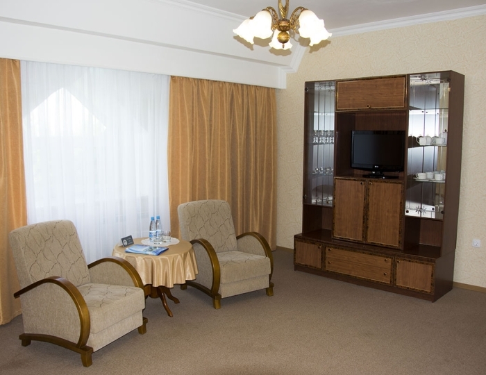 Люкс 2-местный 2-комнатный (корпус 3) - Санаторий «Геокурорт Янган-Тау»