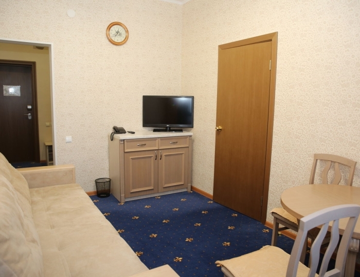 Люкс 3-местный (корпус 1) - Санаторий «Геокурорт Янган-Тау»